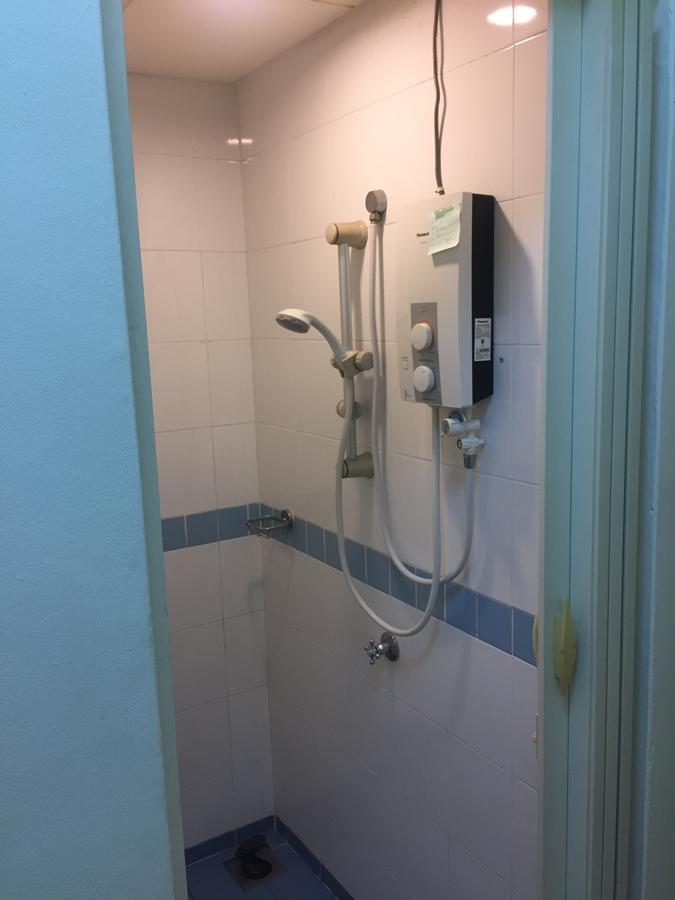Хостел G&Y House Kuala Ampang Экстерьер фото